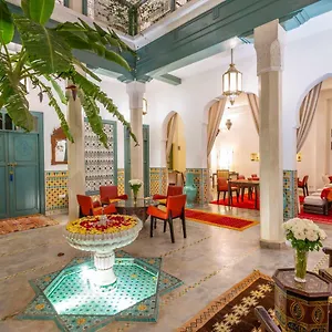 Azahar Riad